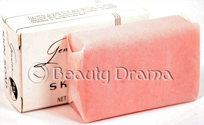 black-and-white-skin-soap-1.jpg black-and-white-skin-soap-1.jpg